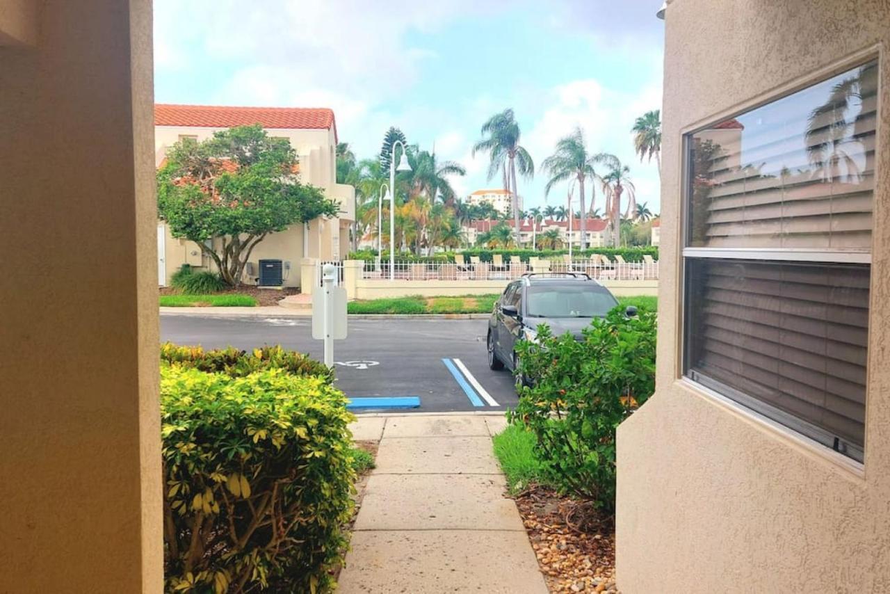 Paradise Sol 2Bd2Ba Condo On Golf Course Near Bch St. Petersburg Exterior photo